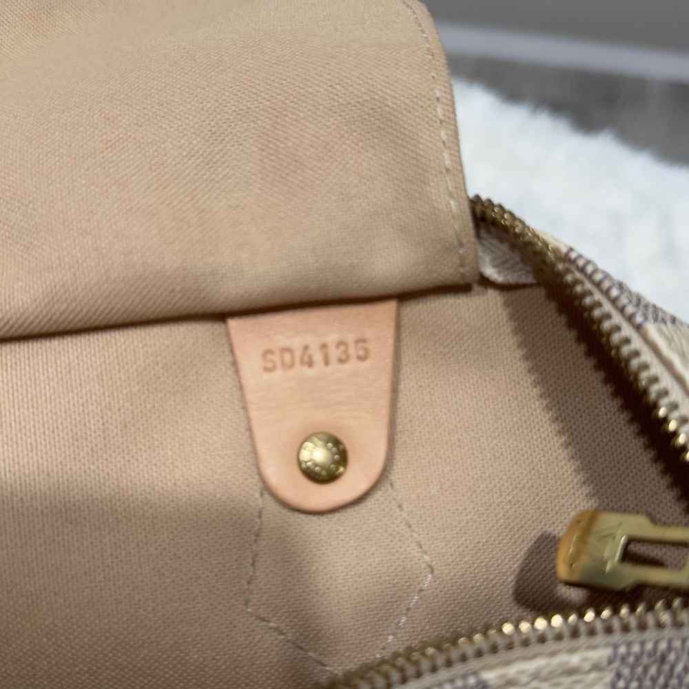 Louis Vuitton Damier Azur Satchel - Cream and Tan 35 - Picture 15 of 16